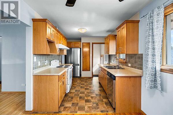 Calgary 3 bedrooms Main Floor for rent. Property photo: 649340-3