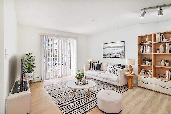 Edmonton 2 bedrooms Condo Unit for rent. Property photo: 649384-3