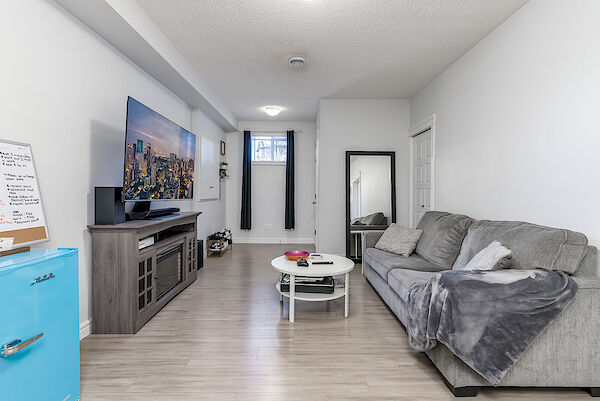 Edmonton 2 bedrooms Basement for rent. Property photo: 649406-3