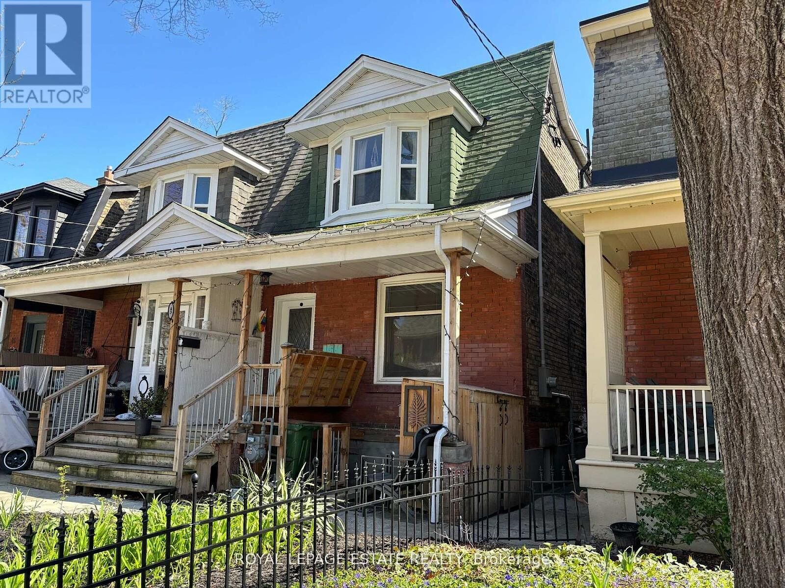 Toronto 2 bedrooms House for rent. Property photo: 649462-1