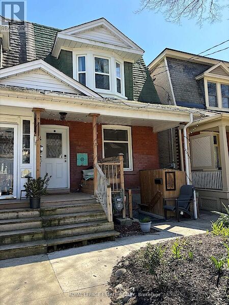 Toronto 2 bedrooms House for rent. Property photo: 649462-2