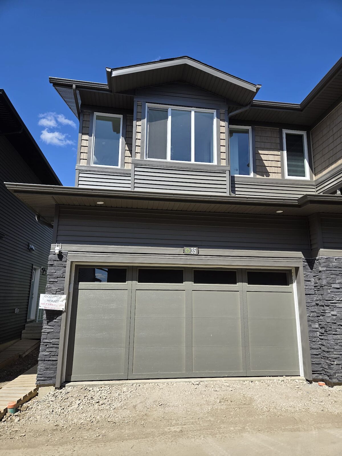 Edmonton 3 bedrooms Townhouse for rent. Property photo: 649467-1