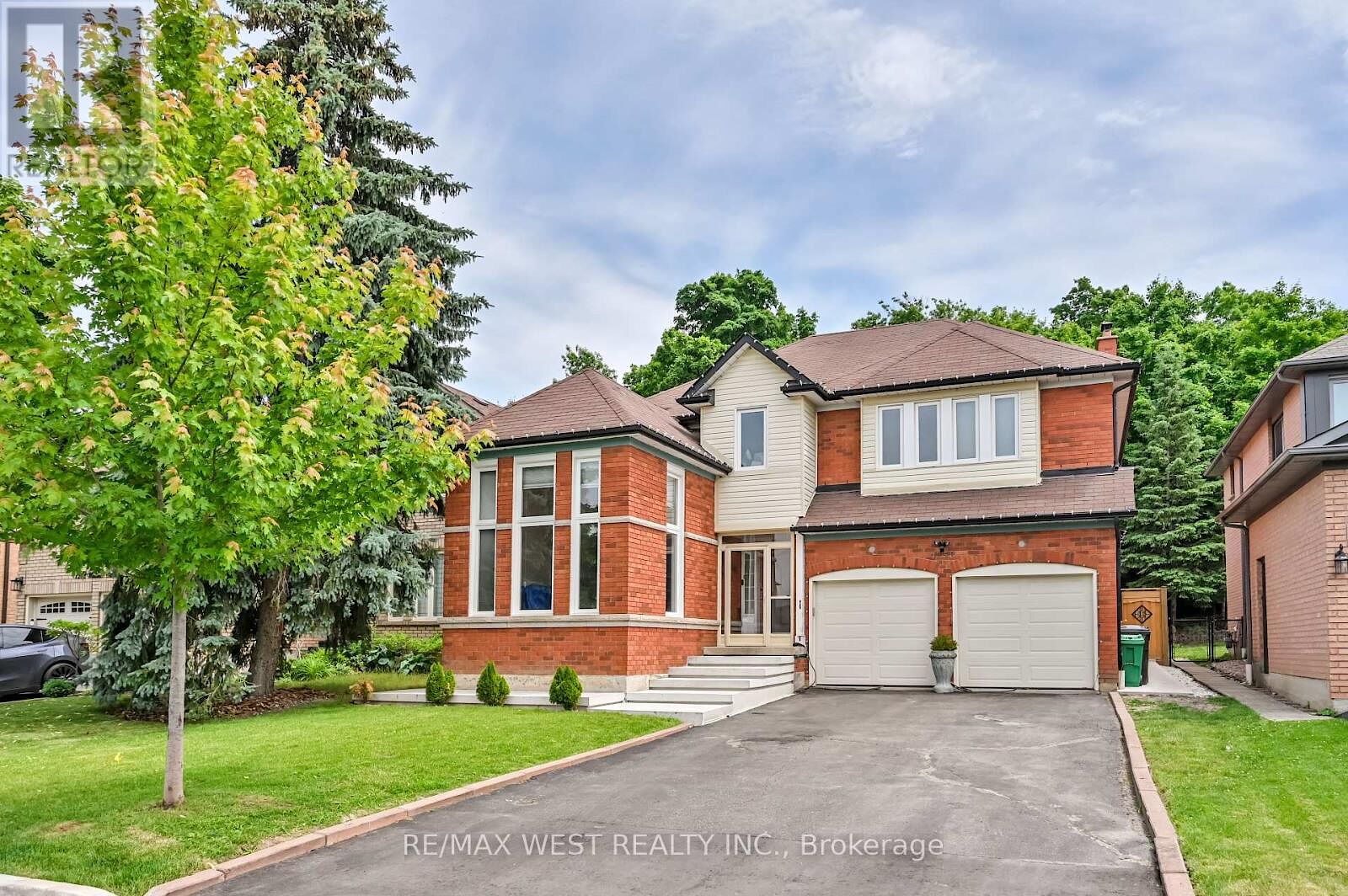Mississauga 3 bedrooms House for rent. Property photo: 649533-1