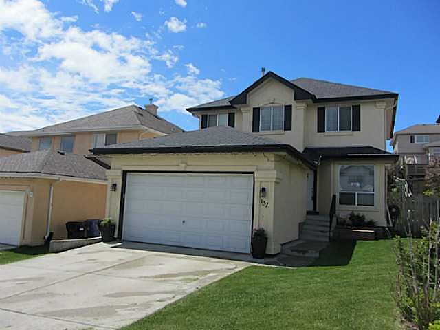 Calgary 3 bedrooms House for rent. Property photo: 649580-1
