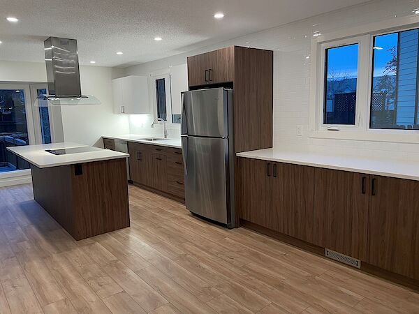 Edmonton 4 bedrooms House for rent. Property photo: 649581-2