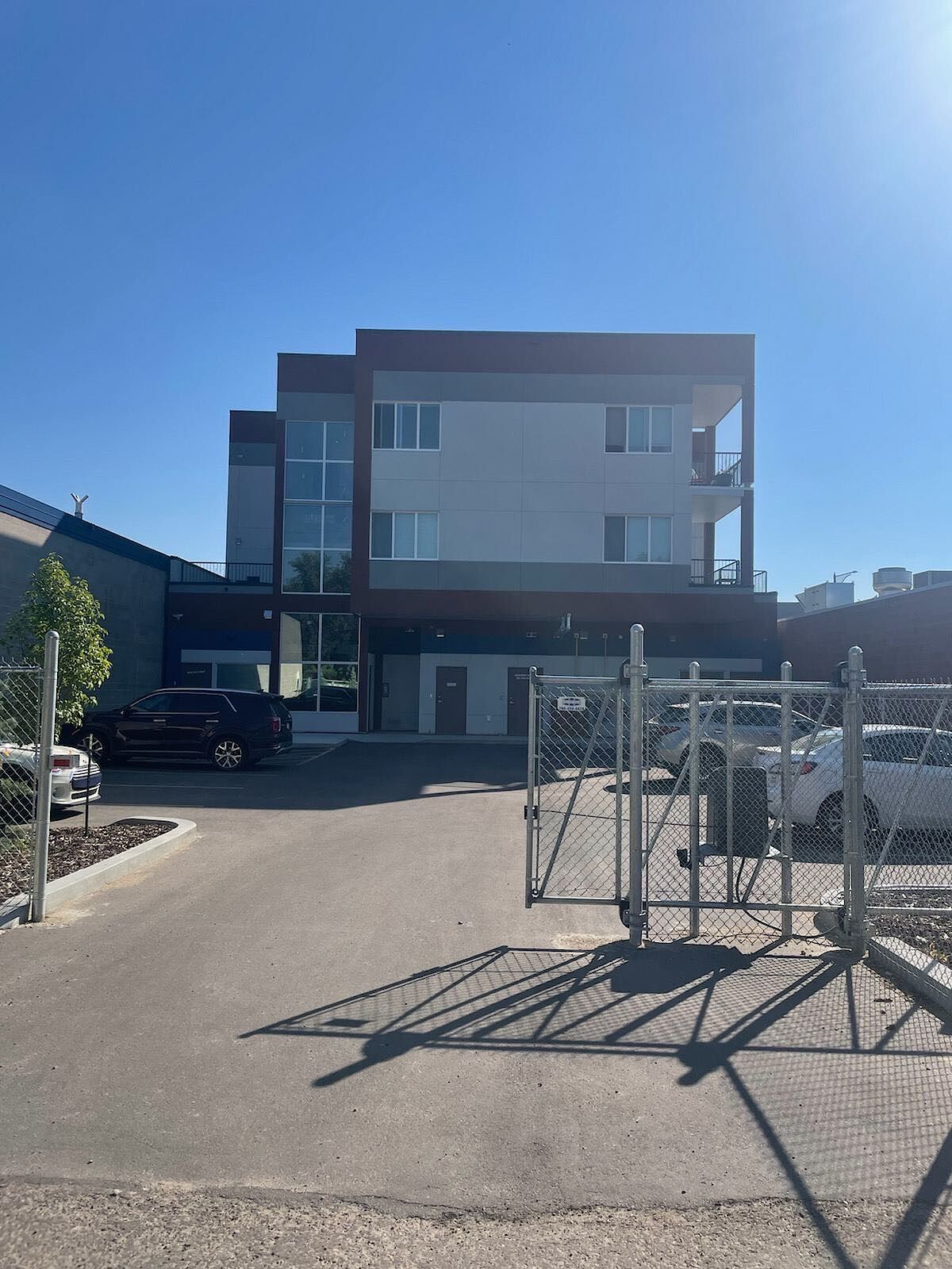 Edmonton 2 bedrooms Condo Unit for rent. Property photo: 649592-1