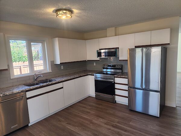 Edmonton 4 bedrooms House for rent. Property photo: 649649-3