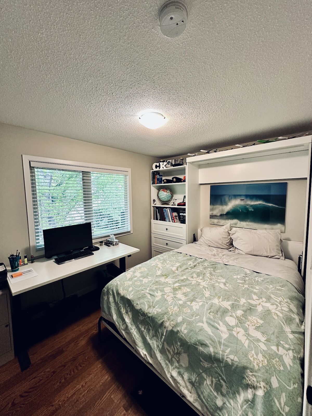 Calgary 1 bedroom Room For Rent for rent. Property photo: 650967-1