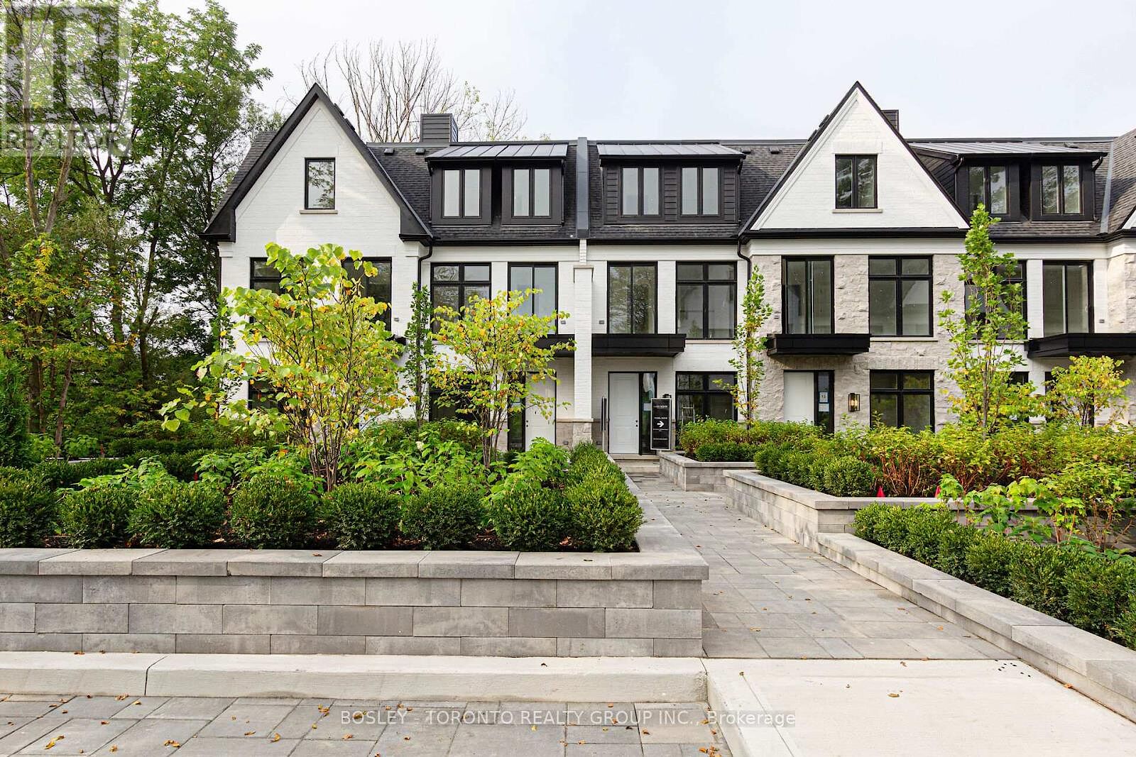 Mississauga 3 bedrooms Townhouse for rent. Property photo: 651581-1