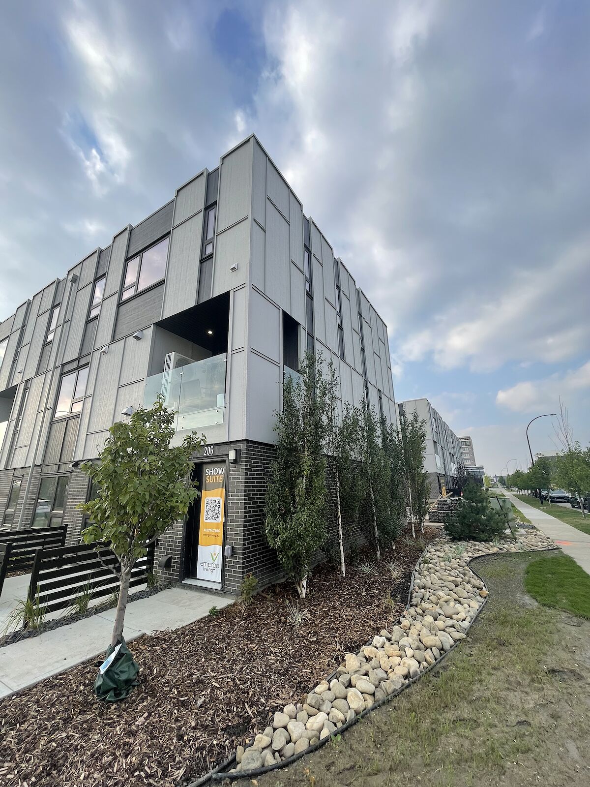 Calgary 2 bedrooms Townhouse for rent. Property photo: 652660-1