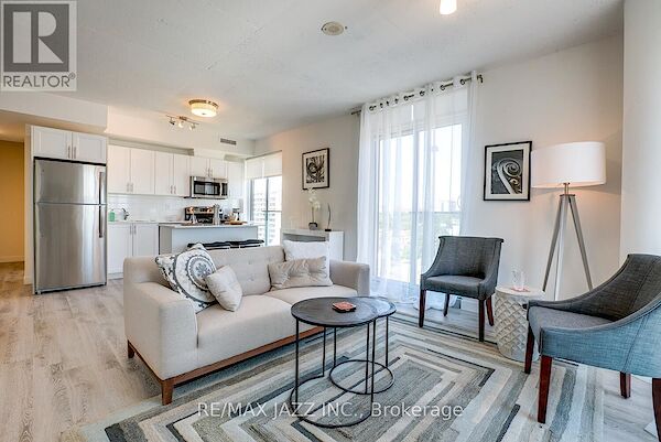 Oshawa 2 bedrooms Apartment for rent. Property photo: 654955-2