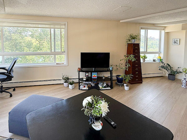 Calgary 1 bedroom Condo Unit for rent. Property photo: 65884-3