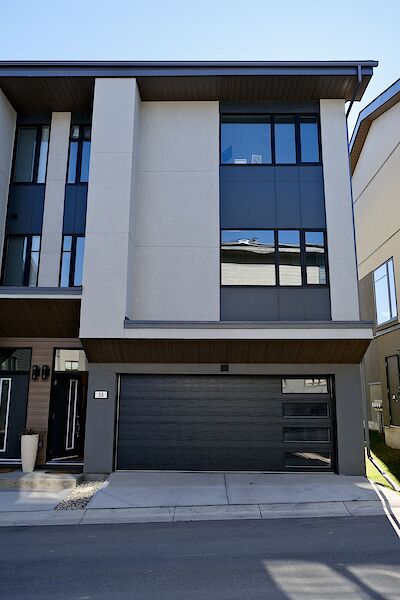 Calgary 3 + Den bedrooms Townhouse for rent. Property photo: 662012-2