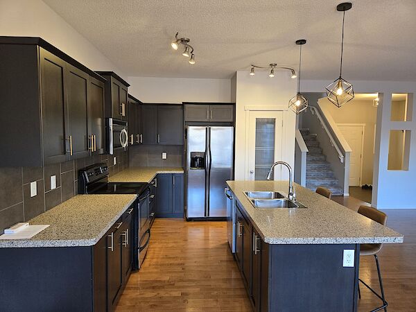 Airdrie 3 bedrooms House for rent. Property photo: 664557-3