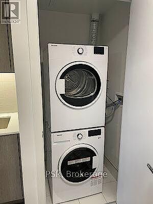 Toronto 2 bedrooms Apartment for rent. Property photo: 665124-3