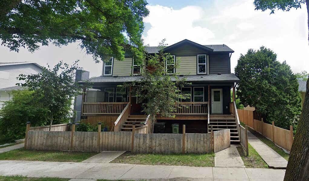 Edmonton 4 bedrooms Duplex for rent. Property photo: 671566-1