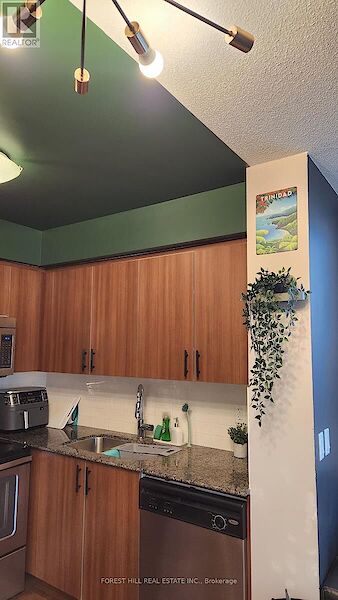 Toronto 3 bedrooms Apartment for rent. Property photo: 673799-3