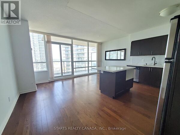 Toronto 2 bedrooms Apartment for rent. Property photo: 674941-3