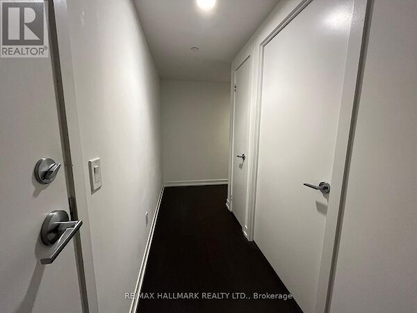 Toronto 3 bedrooms Apartment for rent. Property photo: 675597-3