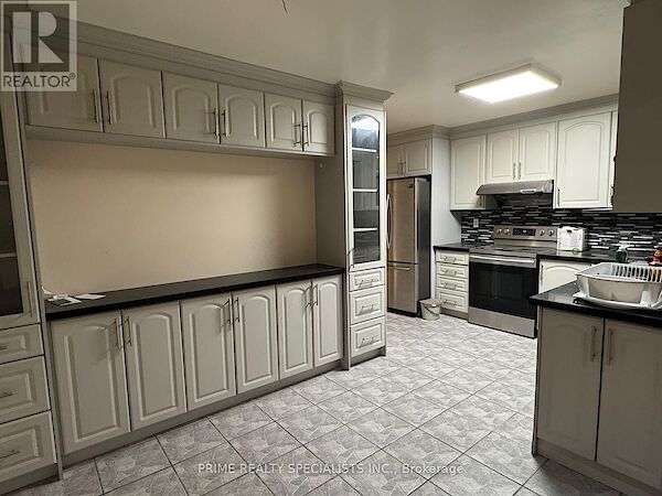 Brampton 4 bedrooms House for rent. Property photo: 676246-3