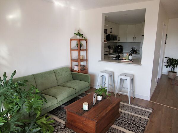 Calgary 1 bedroom Condo Unit for rent. Property photo: 676992-3