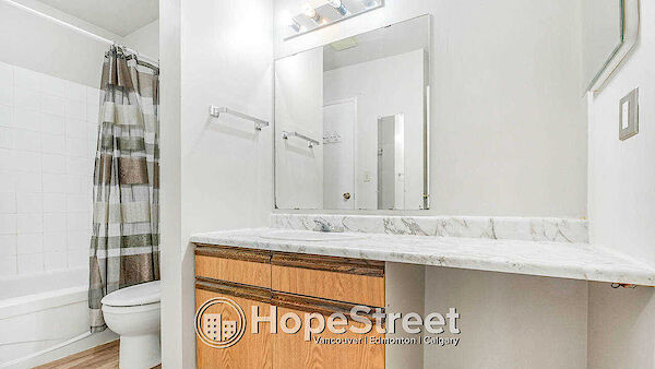 St. Albert 2 bedrooms Condo Unit for rent. Property photo: 677296-2