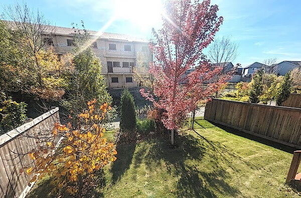 Edmonton 3 + Den bedrooms House for rent. Property photo: 677951-3