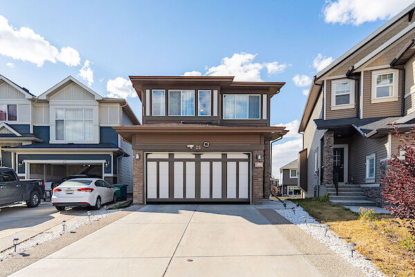 Airdrie 5 + Den bedrooms House for rent. Property photo: 678100-2