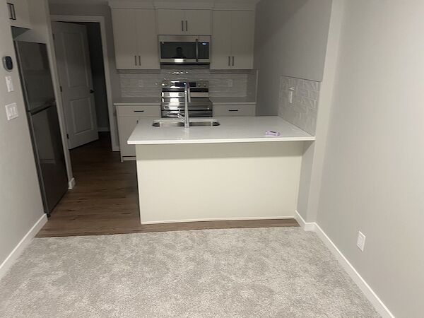 Calgary 2 + Den bedrooms Basement for rent. Property photo: 679188-3