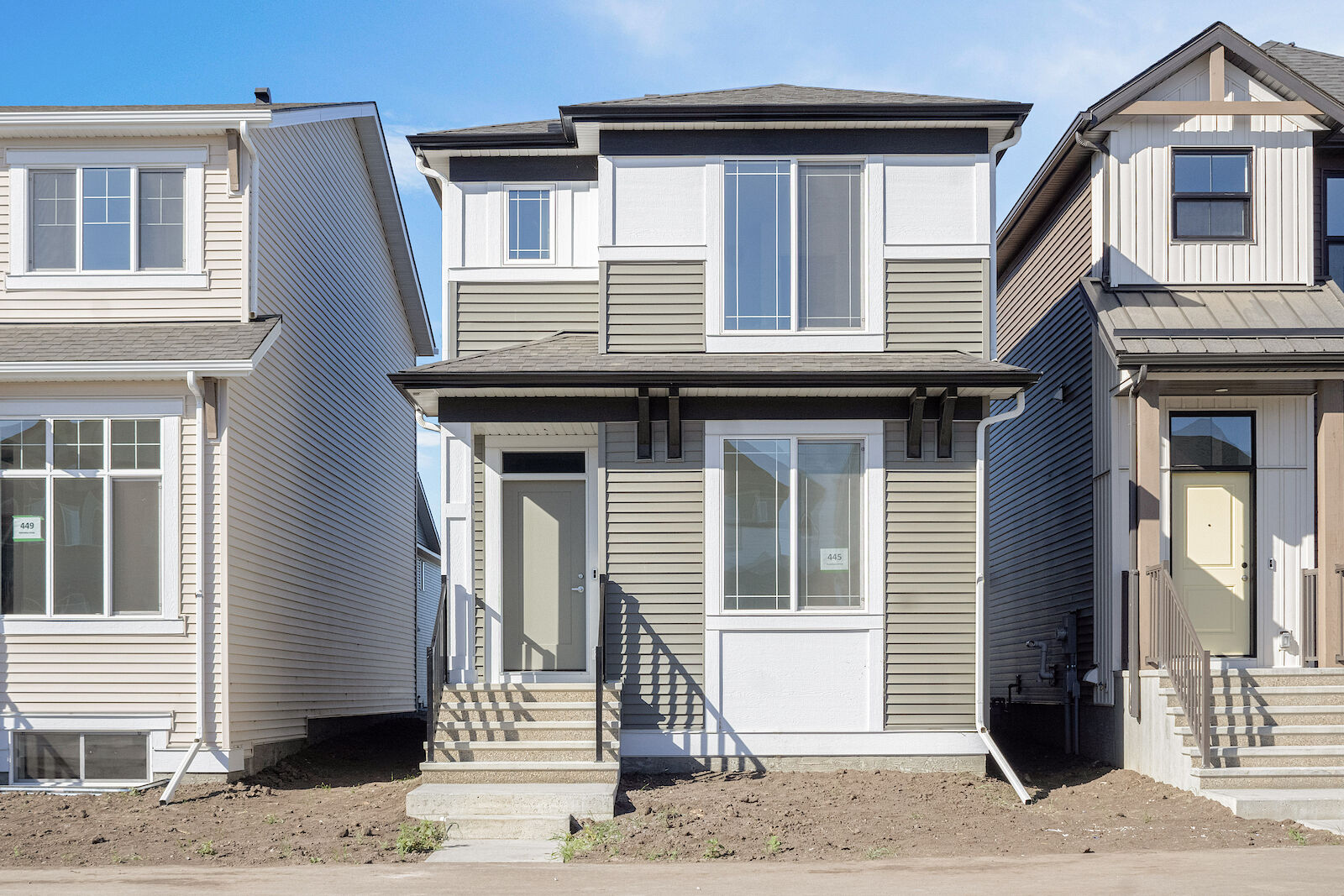 Calgary 4 bedrooms House for rent. Property photo: 679535-1