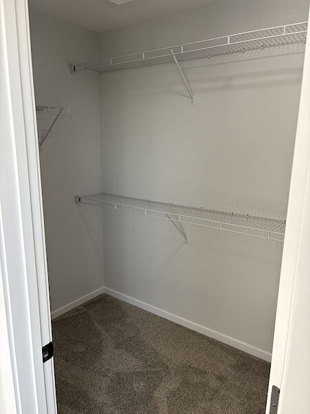 Calgary 3 bedrooms House for rent. Property photo: 679605-2