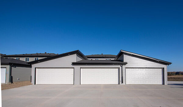 Spruce Grove 3 bedrooms Townhouse for rent. Property photo: 679660-3