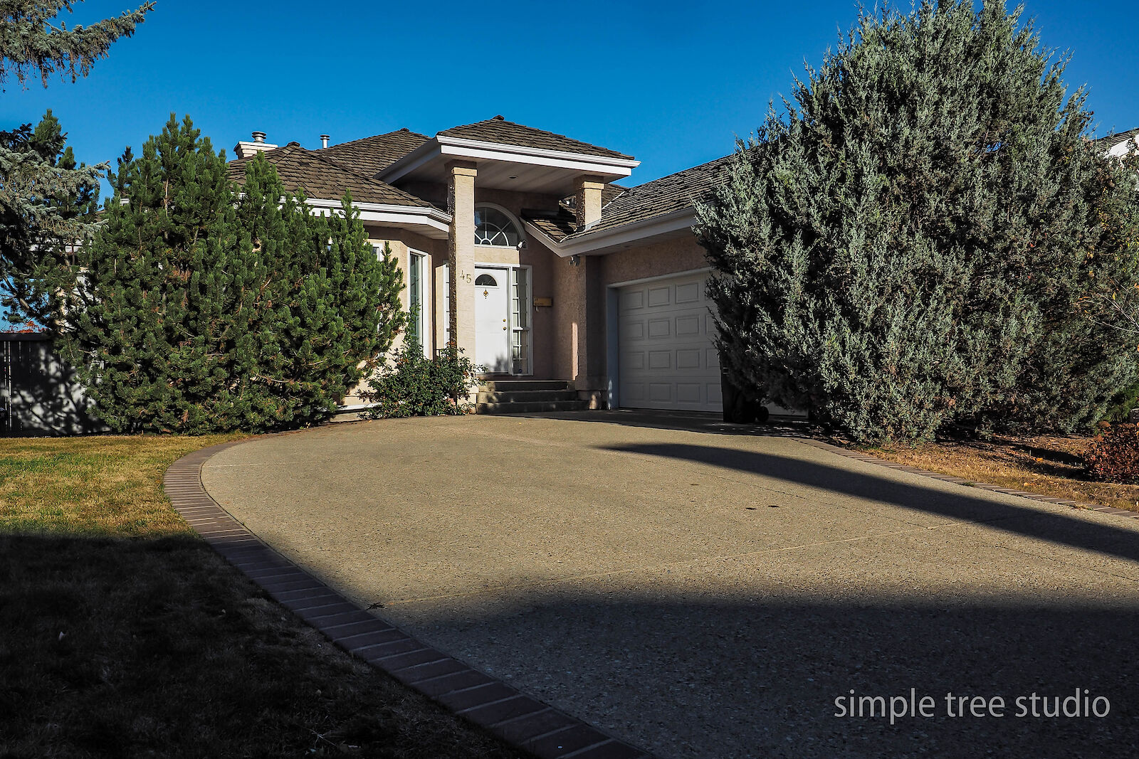 Edmonton 4 bedrooms House for rent. Property photo: 679707-1