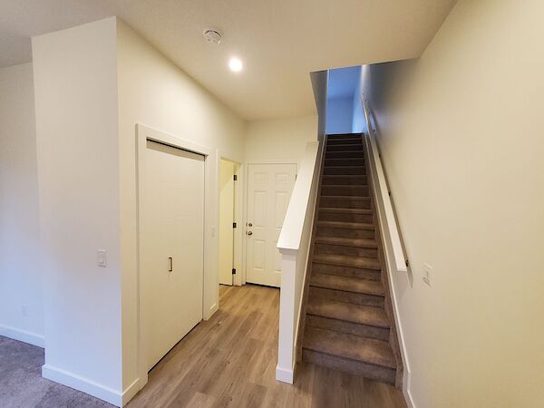 Calgary 2 bedrooms Townhouse for rent. Property photo: 679717-2