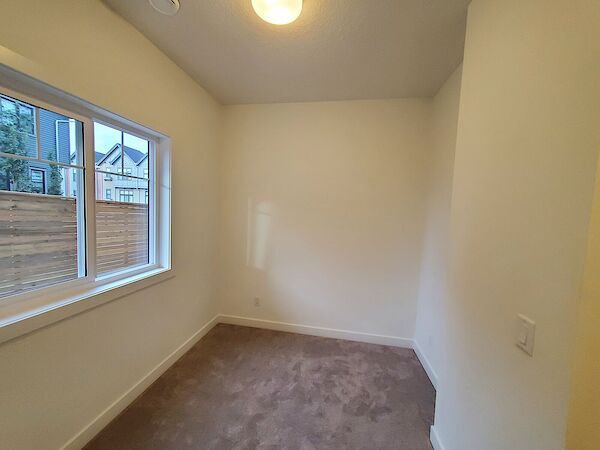 Calgary 2 bedrooms Townhouse for rent. Property photo: 679717-3