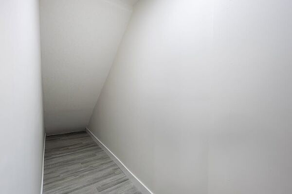 Calgary 2 bedrooms Basement for rent. Property photo: 679720-2
