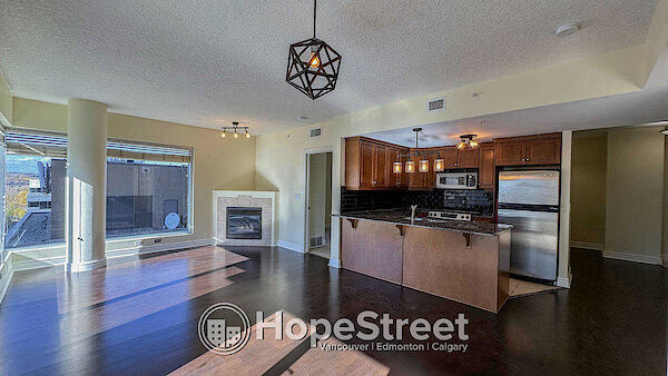 Calgary 2 bedrooms Condo Unit for rent. Property photo: 679777-3