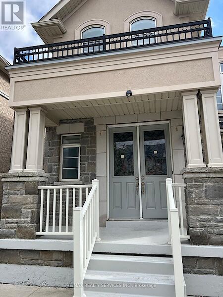 Brampton 4 bedrooms House for rent. Property photo: 679784-3