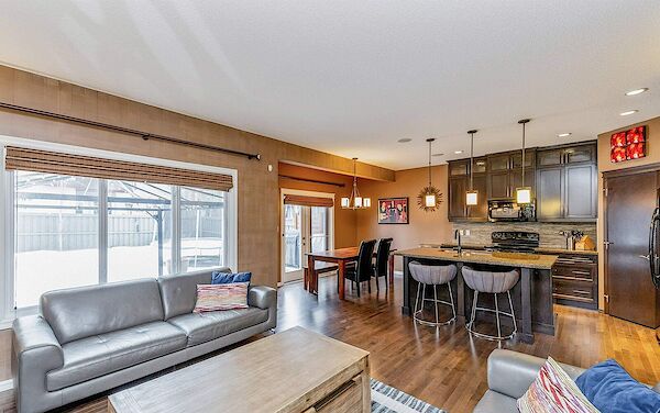 Edmonton 4 bedrooms House for rent. Property photo: 679848-3