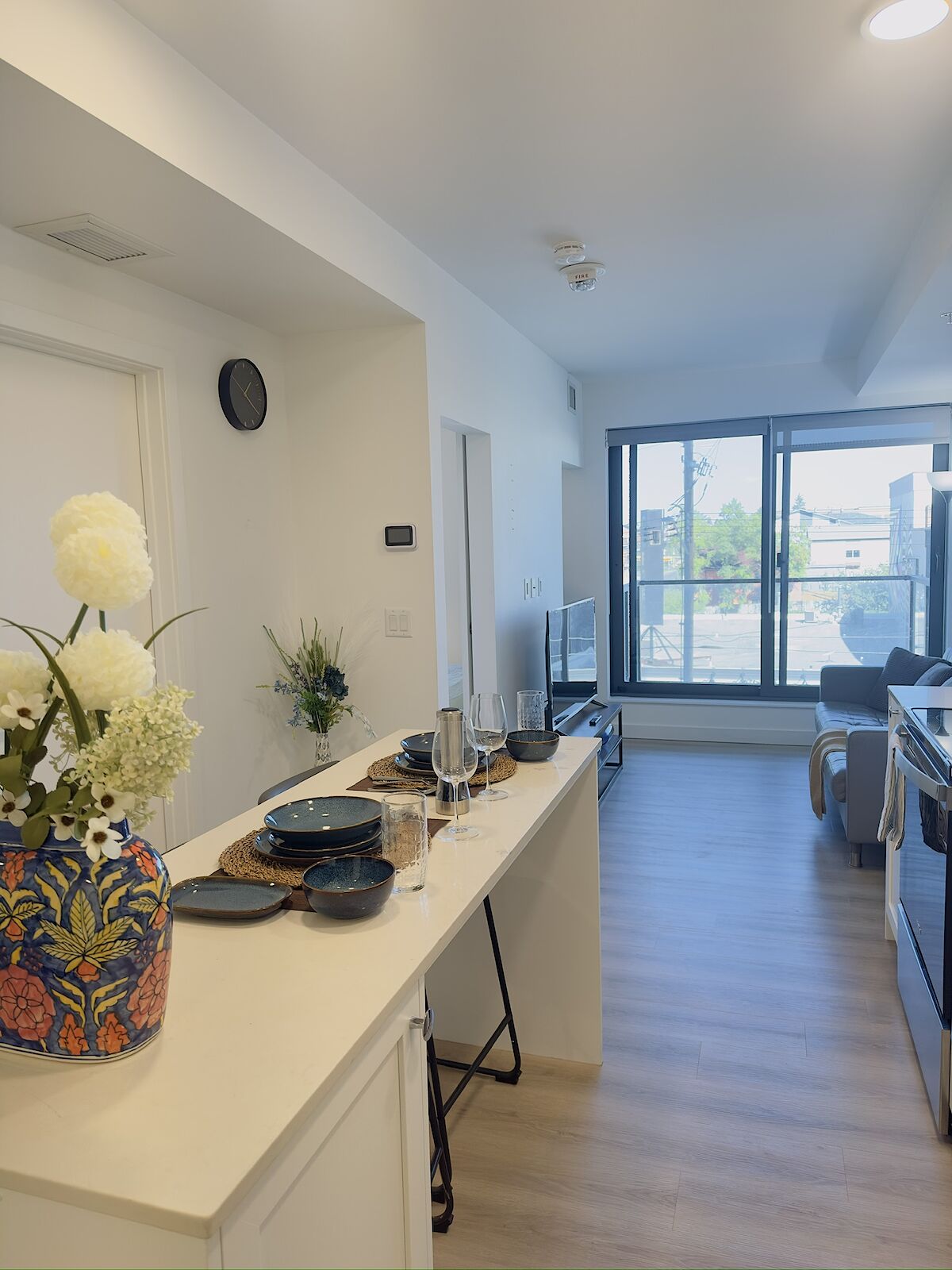 Calgary 1 bedroom Condo Unit for rent. Property photo: 679890-1