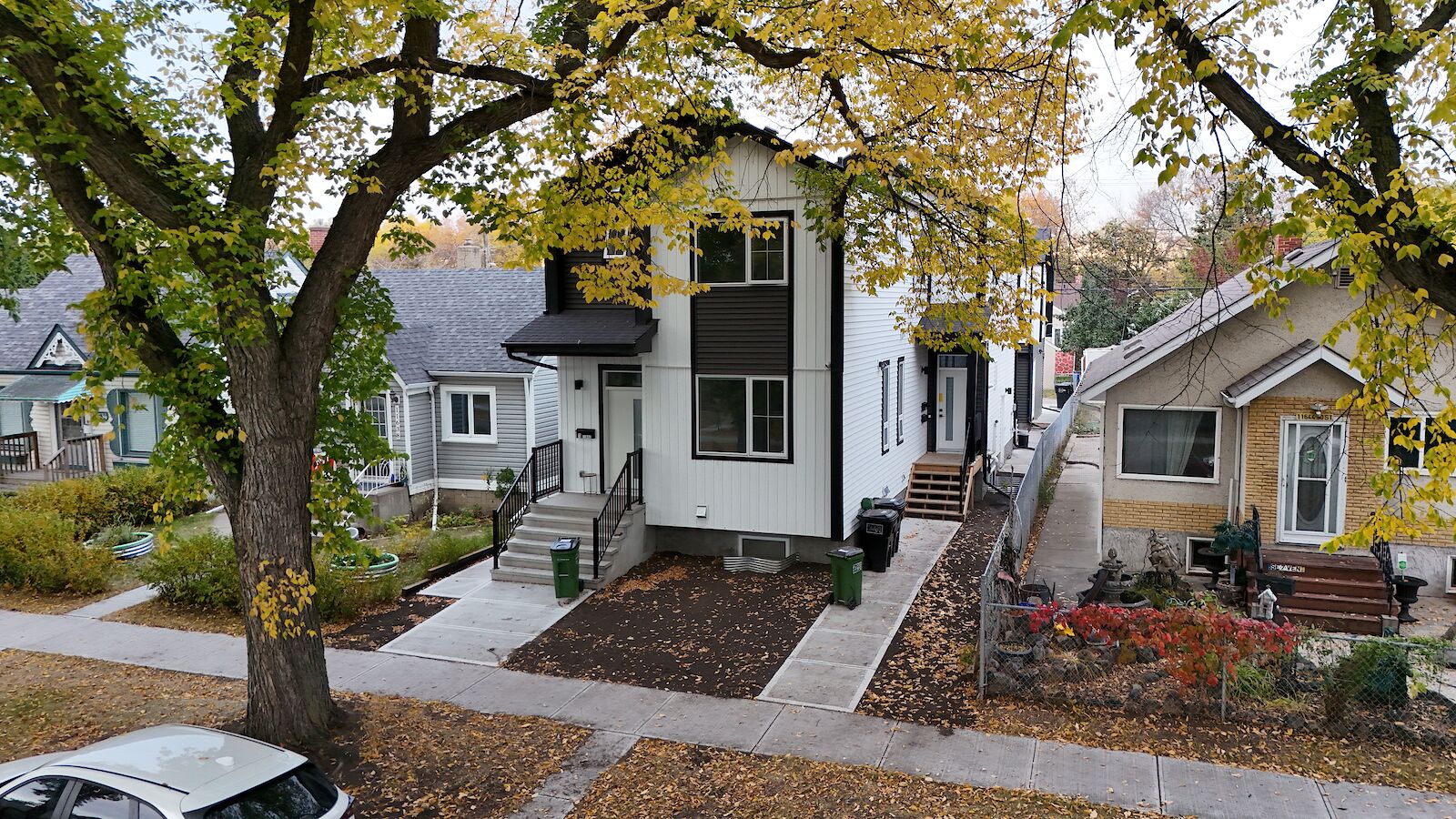 Edmonton 3 bedrooms Duplex for rent. Property photo: 679892-1