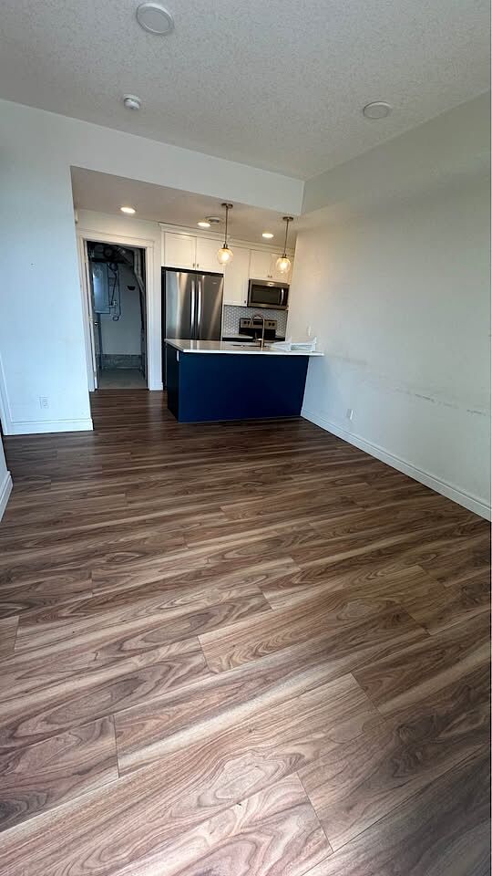 Calgary 1 bedroom Townhouse for rent. Property photo: 680080-1