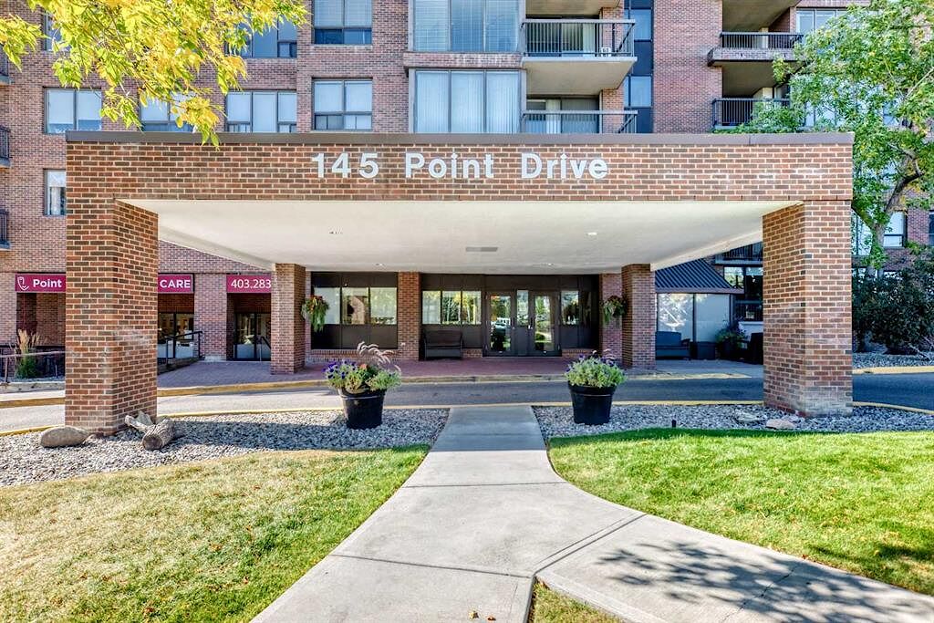 Calgary 2 bedrooms Condo Unit for rent. Property photo: 680089-1