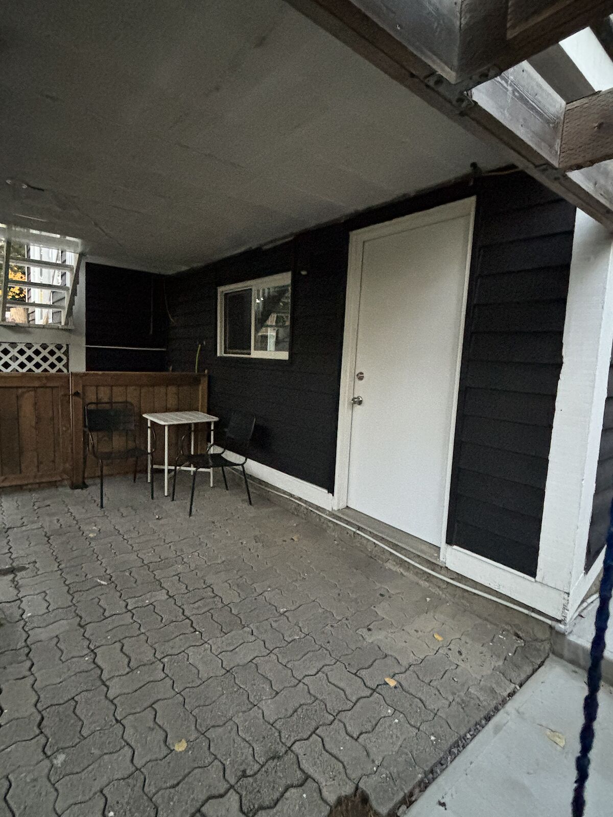 Calgary 1 bedroom Basement for rent. Property photo: 680144-1