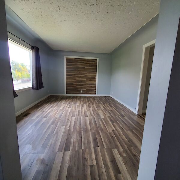 Edmonton 3 bedrooms Main Floor for rent. Property photo: 680149-3
