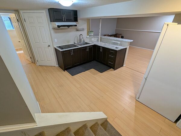 Calgary 3 bedrooms Basement for rent. Property photo: 680151-3