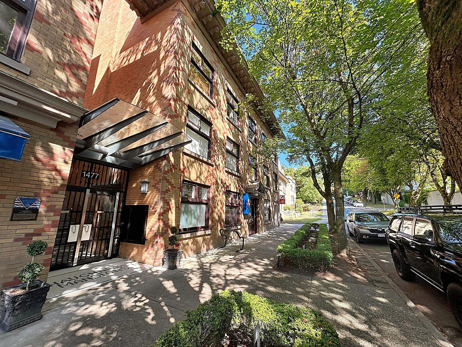 Vancouver 2 bedrooms Condo Unit for rent. Property photo: 680342-1