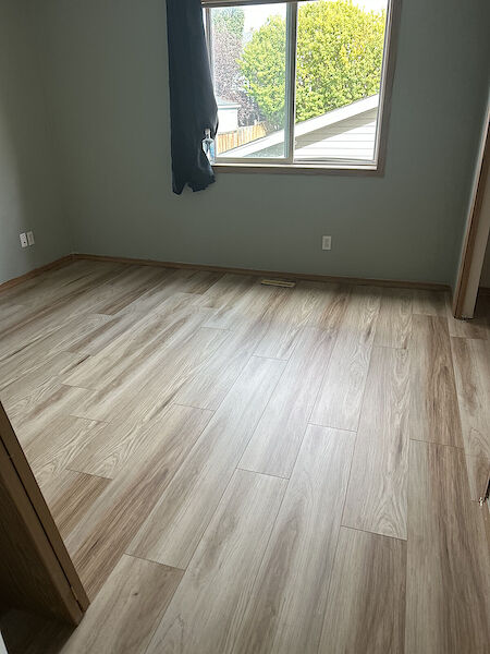 Calgary 2 bedrooms Room For Rent for rent. Property photo: 680601-2