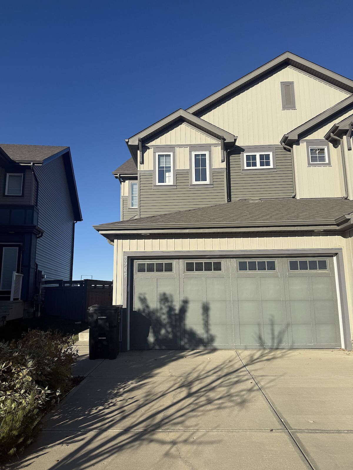 Edmonton 3 bedrooms Duplex for rent. Property photo: 680696-1