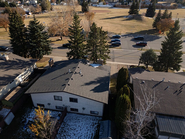 Red Deer 4 bedrooms Townhouse for rent. Property photo: 680734-1